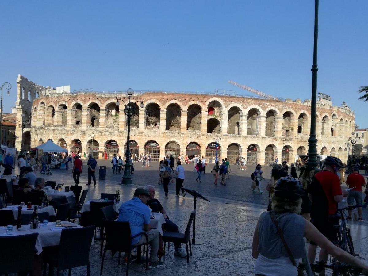 Verona Relais + Private Parking Экстерьер фото